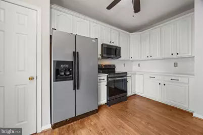 8812 Fenimore Place, Bristow, VA 20136 - Photo 12