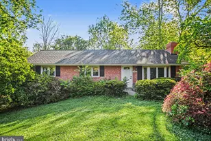7409 Lake Dr, Manassas, VA 20111 - Photo 1