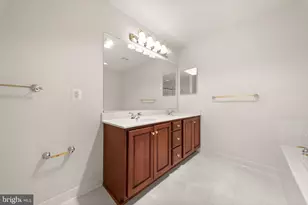 5976 Piney Grove Way, Gainesville, VA 20155 - Photo 32