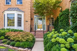 15107 Jupiter Hills Ln, Haymarket, VA 20169 - Photo 2