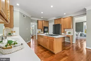 15107 Jupiter Hills Ln, Haymarket, VA 20169 - Photo 10