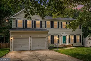 5917 Fincastle Dr, Manassas, VA 20112 - Photo 2