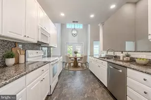 13199 Ormond Dr, Bristow, VA 20136 - Photo 8