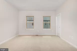 13660 Cobble Loop, Woodbridge, VA 22193 - Photo 14