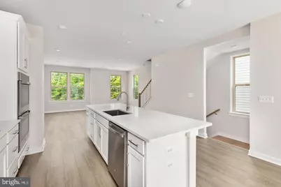 13660 Cobble Loop, Woodbridge, VA 22193 - Photo 6