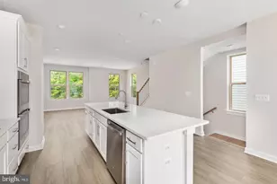 13660 Cobble Loop, Woodbridge, VA 22193 - Photo 6
