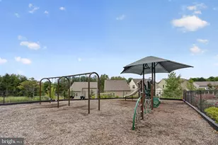 6295 Virginia Bluebell Ln, Haymarket, VA 20169 - Photo 24