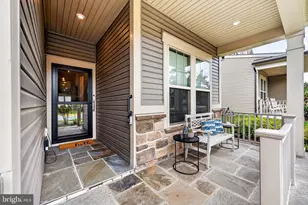 6295 Virginia Bluebell Ln, Haymarket, VA 20169 - Photo 4