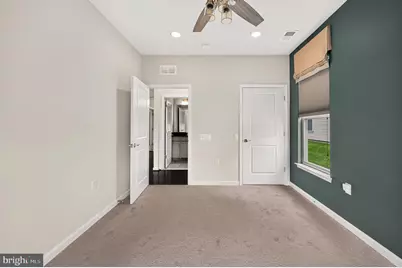 6295 Virginia Bluebell Lane, Haymarket, VA 20169 - Photo 32