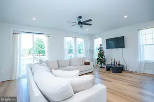 8790 Kensington Church St, Manassas, VA 20112 - Photo 26