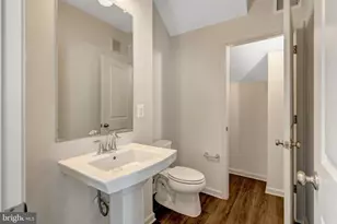 2508 Neabsco Common Pl, Woodbridge, VA 22191 - Photo 12