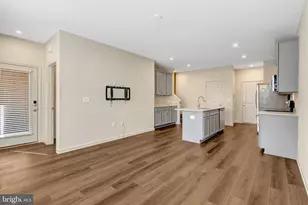 2508 Neabsco Common Pl, Woodbridge, VA 22191 - Photo 4