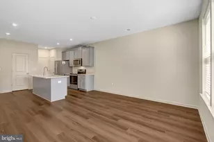2508 Neabsco Common Pl, Woodbridge, VA 22191 - Photo 10