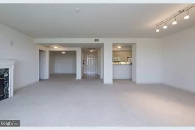 485 Harbor Side Street #710, Woodbridge, VA 22191 - Photo 6