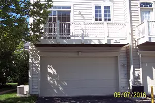 731 Chevington Ct, Woodbridge, VA 22191 - Photo 2