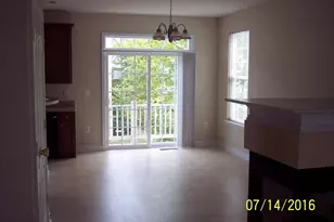 731 Chevington Ct, Woodbridge, VA 22191 - Photo 8