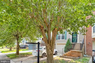2599 Grayton Ln, Woodbridge, VA 22191 - Photo 32