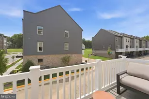 4002 Ridge Line Rd, Woodbridge, VA 22193 - Photo 8