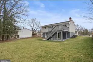 4604 Kentwood Ln, Woodbridge, VA 22193 - Photo 2