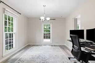 12156 Winona Dr, Woodbridge, VA 22192 - Photo 8