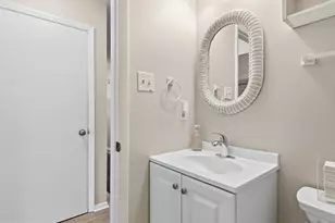 12156 Winona Dr, Woodbridge, VA 22192 - Photo 10