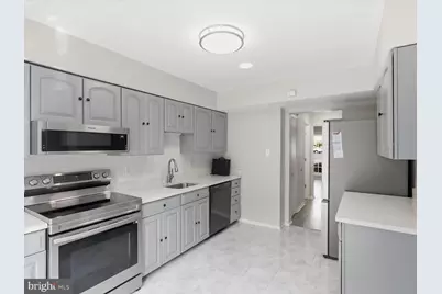 12156 Winona Drive, Woodbridge, VA 22192 - Photo 4