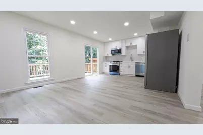 3015 Bromley Court, Woodbridge, VA 22192 - Photo 4