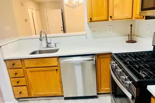 1049 Gardenview Loop, Woodbridge, VA 22191 - Photo 6