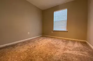 14299 Newbern Loop, Gainesville, VA 20155 - Photo 18