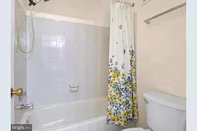 15058 Holleyside Drive, Dumfries, VA 22025 - Photo 22