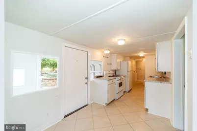 8107 Maplewood Drive, Manassas, VA 20111 - Photo 10