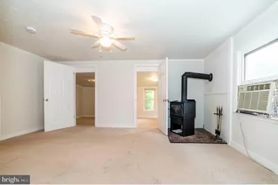 8107 Maplewood Drive, Manassas, VA 20111 - Photo 16