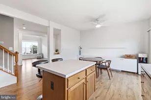 8154 Rainwater Cir, Manassas, VA 20111 - Photo 22