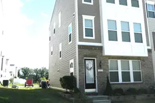 13052 Jessica Grove Pl, Woodbridge, VA 22192 - Photo 2