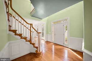 11717 Mercer Hill Ct, Woodbridge, VA 22192 - Photo 4