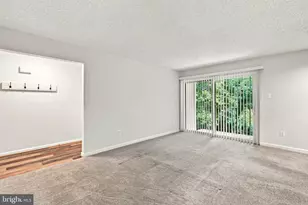 12213 Chaucer Ln, Woodbridge, VA 22192 - Photo 6
