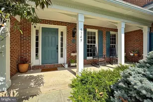 5749 Yewing Way, Gainesville, VA 20155 - Photo 8