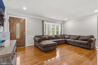 14707 Dunbar Lane, Woodbridge, VA 22193 - Photo 8