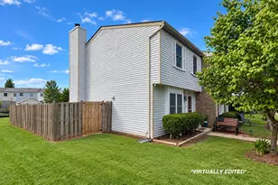 8814 Vicksburg Ct, Manassas, VA 20109 - Photo 2