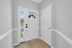 11739 Gascony Pl, Woodbridge, VA 22192 - Photo 4