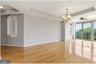 485 Harbor Side Street #414, Woodbridge, VA 22191 - Photo 2