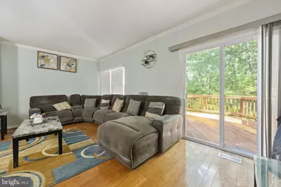 16793 Capon Tree Lane, Woodbridge, VA 22191 - Photo 8