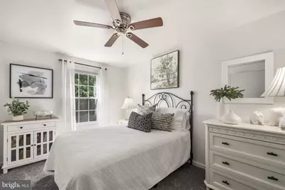 5570 Saint Charles Drive, Woodbridge, VA 22193 - Photo 22