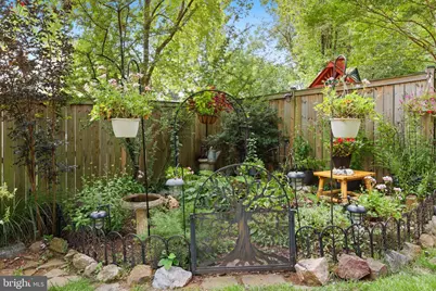 5570 Saint Charles Drive, Woodbridge, VA 22193 - Photo 42