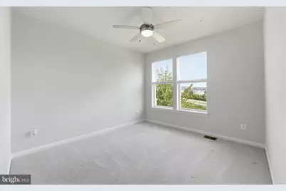 2325 Stephanie Tessa Lane, Woodbridge, VA 22191 - Photo 14