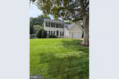 5885 Fincastle Drive, Manassas, VA 20112 - Photo 2
