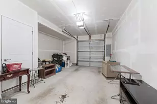 1725 Dorothy Ln, Woodbridge, VA 22191 - Photo 8