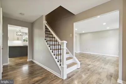 14842 Crotona Court, Woodbridge, VA 22193 - Photo 8
