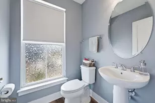 8784 Kensington Church St, Manassas, VA 20112 - Photo 50