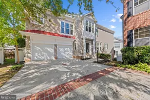 8881 Screech Owl Ct, Gainesville, VA 20155 - Photo 1